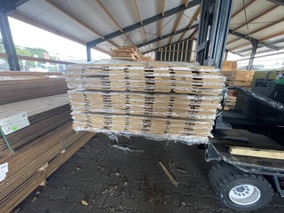 Ca. 175x Douglas channelsiding, 18x137mm, lenngte 300cm
